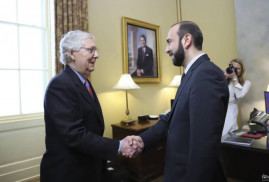 Mirzoyan, Mitch McConnell ile Karabağ'ı görüştü