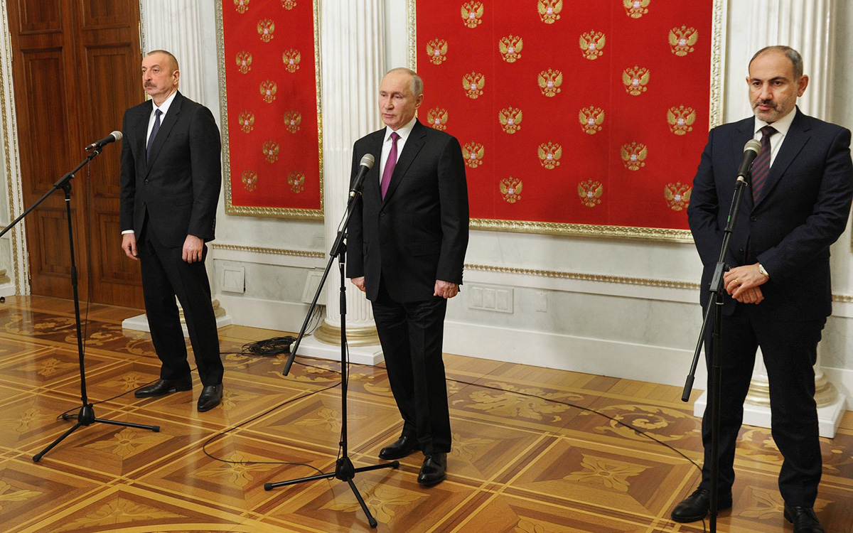 Rusya, Ermenistan ve Azerbaycan ile üçlü zirveyi dışlamıyor
