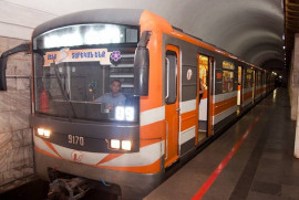 Yerevan metrosunun faaliyeti muhalefetin düzenlediği itaatsizlik eylemleri nedeniyle felç oldu