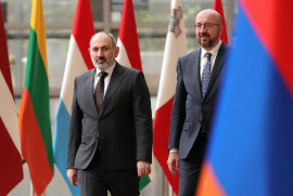 Paşinyan Brüksel’de Aliyev ile bir araya gelecek
