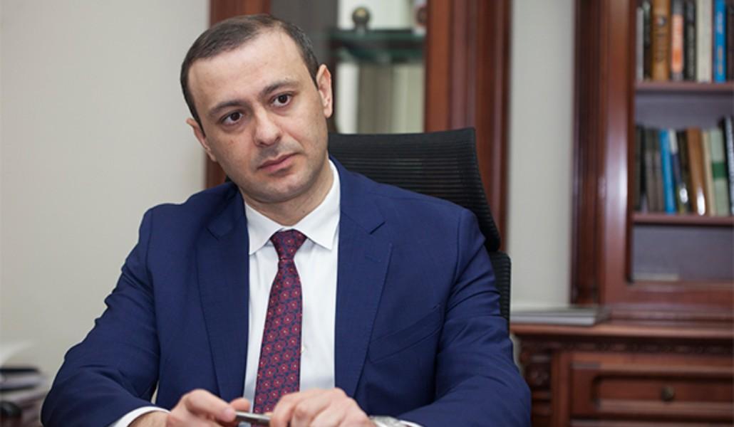 Yerevan'dan Aliyev'e yanıt! Ermenistan topraklarında koridor mantığı işleyemez