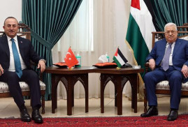 Չավուշօղլուն հանդիպել է Պաղեստինի նախագահի հետ
