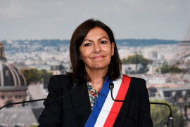 Paris Belediye Başkanı resmi ziyaret için Yerevan’da bulunuyor