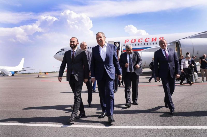 Lavrov bölgesel ulaşım bağlantılarının açılmasına değindi: Rejim kesinlikle Ermenistan topraklarının egemenliğine dayalı olacaktır