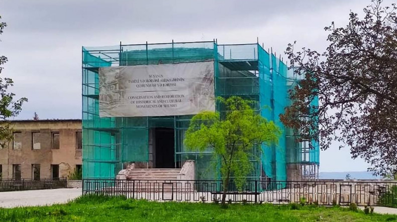 Karabağ’daki “Yeşil kilise” Ermeni Kilisesi Azerbaycanlılar tarafından tamamen yok edildi (Foto)