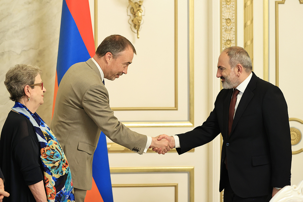 Paşinyan ve Klaar, Ermenistan-Türkiye ilişkilerinin normalleşmesini ele aldı