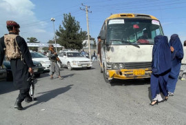 Taliban'ın kız öğrencilere uyguladığı lise yasağı, üniversiteye de engel