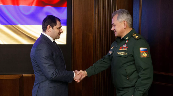 Rusya Savunma Bakanı, Ermeni mevkidaşı ile Dağlık Karabağ sorununu görüştü