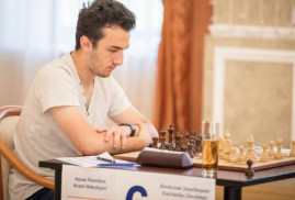 Dubai'de Ermeni satranç oyuncusu Aram Hakobyan üst üste 2. galibiyetini elde etti