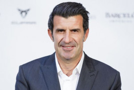 Portekizli efsane futbolcu Luis Figo Yerevan'da