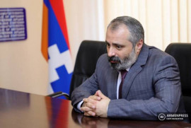 Babayan: "Artsakh'ın Azerbaycan içinde tek bir geleceği var o da soykırım"