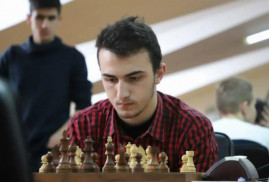 Dubai'de Ermeni satranç oyuncusu Aram Hakobyan 5. turda  da zafer kazandı