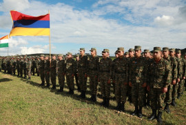 Ermeni askerler, "Doğu-2022" askeri tatbikatına katılıyor