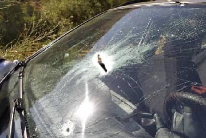 Azerbaycan ordusu birlikleri tarafından Jermuk'ta bir sivil araca ateş edildi