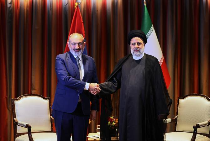 Paşinyan Reisi ile görüştü: Bölgede sınırların değişmezliği konusunda İran’ın tutumu nettir