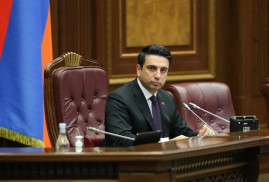 Parlamento Başkanı Simonyan Ermenistan'ın Artsakh’ı yalnız bırakmayacağını vugruladı