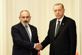 Prag'da Paşinyan ile Erdoğan bir araya geldi. Görüşmenin ayrıntıları (video)
