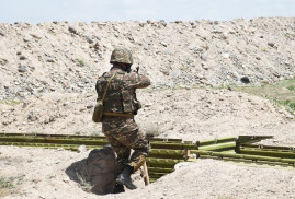 Azerbaycan askerleri Ermenistan mevzilerine ateş açtı