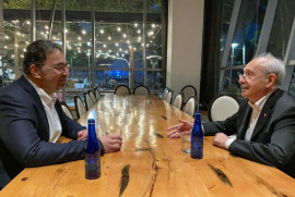 Kemal Kılıçdaroğlu ABD'de ünlü Ermeni ekonomist Daron Acemoğlu ile bir araya geldi