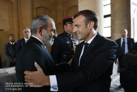 Macron: Ermenistan'ı yalnız bırakmayacağız, bizi ne gazla ne de petrolle satın alamazlar