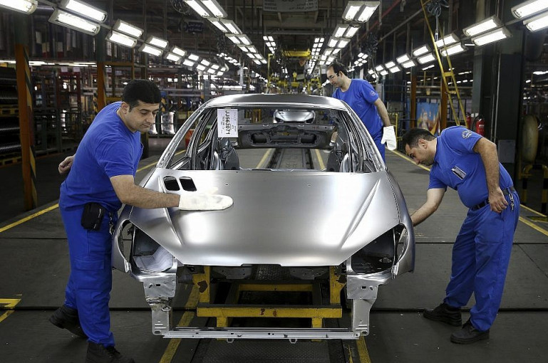 İran, Ermenistan'da otomobil üretim hattı kuracak