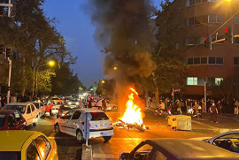 İran'da protestolara devam ediliyor