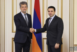 Ermenistan Parlamentosu Başkanı Alen Simonyan, Garo Paylan ile normalleşmeyi görüştü