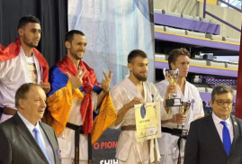 Ermeni sporcular Kyokushin Karate Avrupa Şampiyonası'nda 17 madalya kazandı