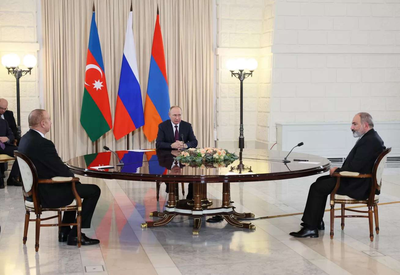 Kremlin'den, Azerbaycan ve Ermenistan'ı istikrarsızlığa yol açacak adımlardan kaçınma çağrısı