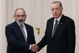 Paşinyan: Erdoğan ile görüşmeler "genel olarak olumlu"
