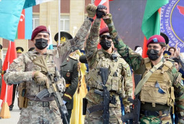 Hintli siyaset bilimci: Pakistan, Karabağ'a başlatılan saldırı sırasında Azerbaycan'ı destekledi