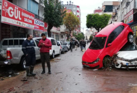 Անթալիայում հորդառատ հեղեղներ են