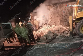 Ermenistan'da kışlada çıkan yangın sonucunda 15 asker hayatını kaybetti