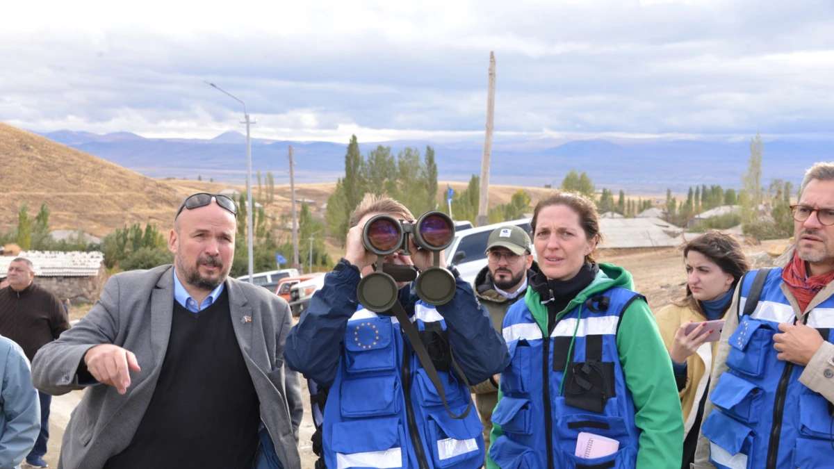 AB'nin Ermenistan-Azerbaycan sınırına kaç gözlemci göndereceği belli oldu