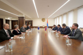 Papikyan ve Klaar en son bölgesel gelişmeleri ele aldı