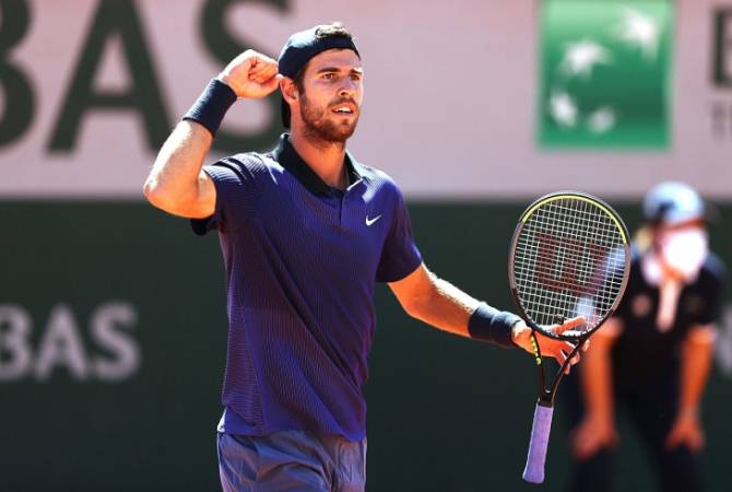 Karen Khachanov, Ermenistan bayraklarıyla kendisini destekleyen taraftarlara teşekkür etti