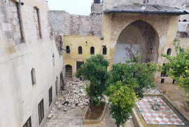 Halep'teki 'Kilikyan' Ermeni Ortaokulu deprem nedeniyle maddi hasar gördü
