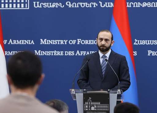 Ararat Mirzoyan: Ertelenen görüşmeyi Moskova'da yapmaya hazırız