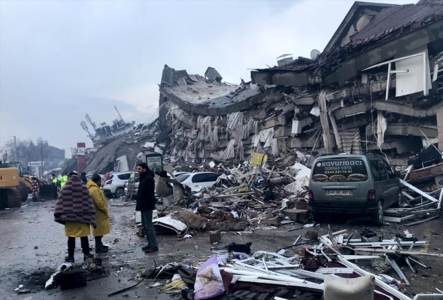Թուրքիայում երկրաշարժի հետևանքով մահացածների թիվը հասել է 12.873-ի