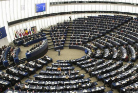 Avrupa Parlamentosu’un raporu, Azerbaycan'ı askerlerini Ermenistan topraklarından çekmeye çağırdı