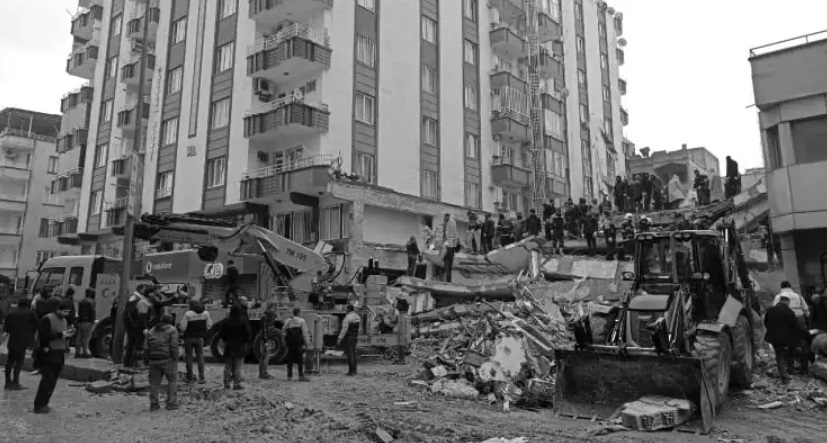 Türkiye'deki Rum, Ermeni ve Süryani toplumları depreme mahsur kalanlar için 7 milyon 250 bin lira bağışladı