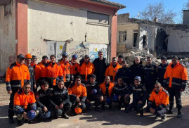 Ermeni arama kurtarma ekibi ülkesine döndü