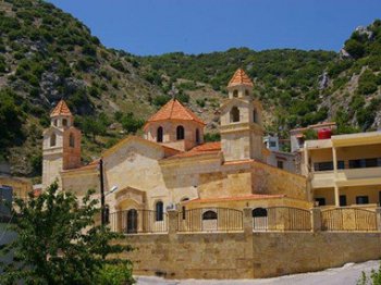 Kesab’daki Ermeni kilisesi yeniden zarar gördü