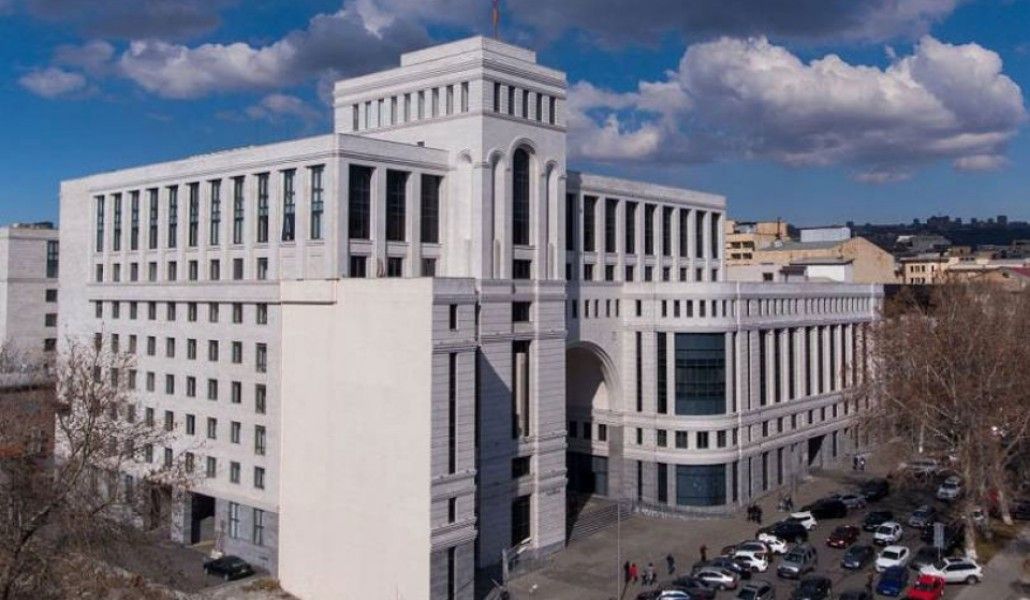 Ermenistan Dışişleri Bakanlığı, uluslararası ortakları Lahey mahkemesinin kararının Azerbaycan tarafından derhal uygulanmasını sağlamaya çağırıyor