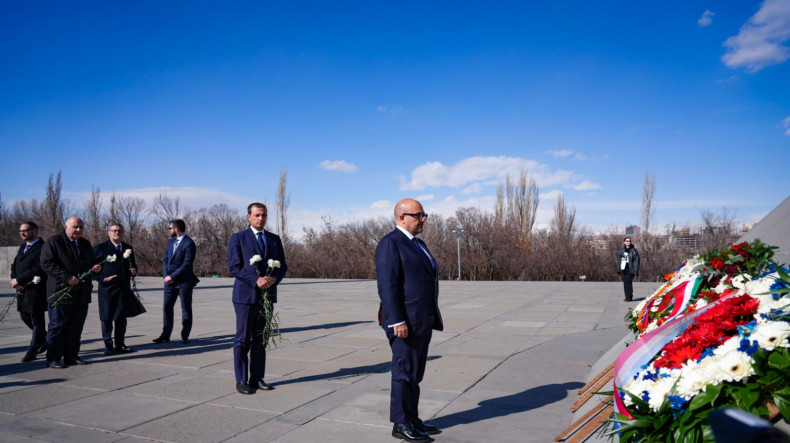 İtalya Kültür Bakanı Ermeni Soykırımı Müze-Enstitüsü'nü ziyaret etti