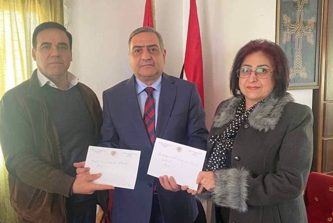 Ermenistan'ın Suriye Büyükelçisi, “Hayastan” Vakfı'nın yardımlarını Lazkiye ve Kesab Ermeni okullarına ulaştırdı