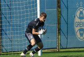 Ermenistan Futbol Federasyonu, Milli Takımı için yeni bir kaleci arıyor