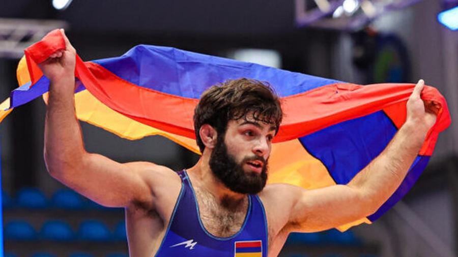 Ermeni güreşçi ikinci kez Avrupa Şampiyonu oldu (video)