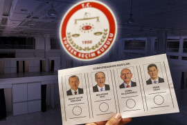 Էրդողանը քվեարկել է Ստամբուլում, Քըլըչդարօղլուն՝ Անկարայում