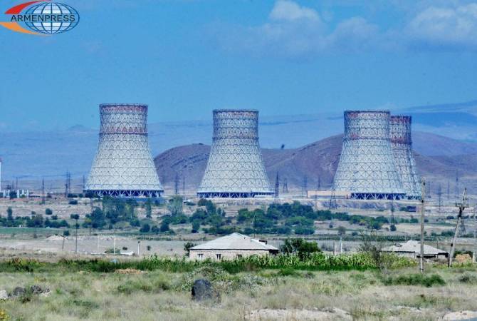 Ermenistan'ın bugünden itibaren yeni bir nükleer santralinin inşasını düşünmesi lazım